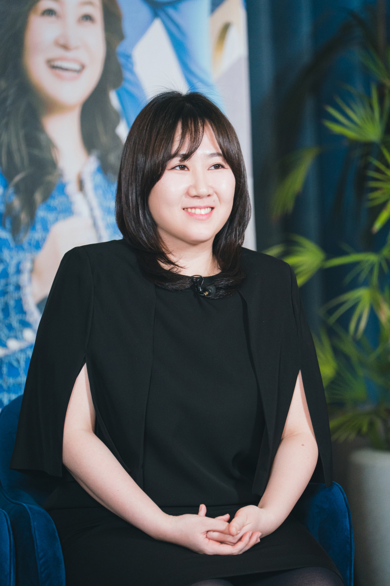 백억 이미지