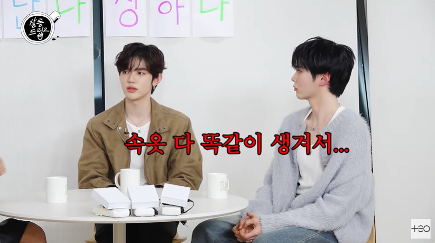 살롱 이미지