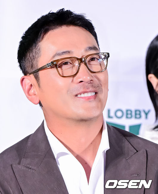 ㈜스튜디오모멘텀 이미지