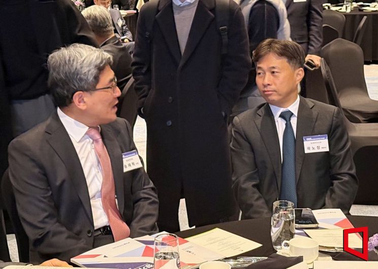 더블트리솔루션 이미지