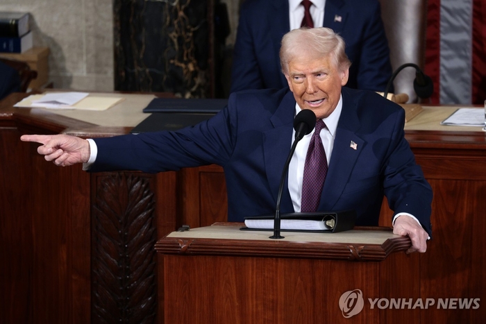 청객 이미지