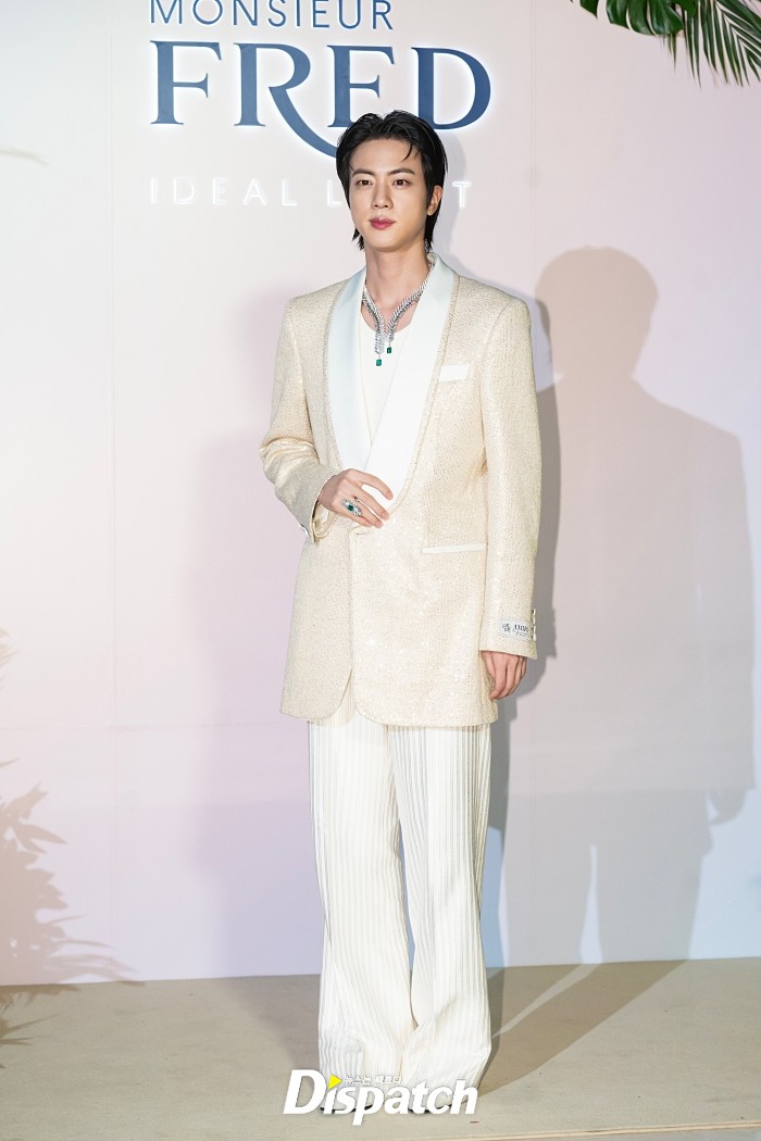 석*진 이미지
