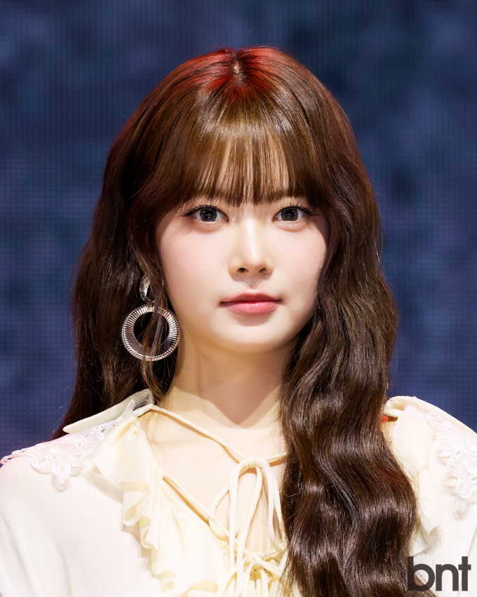 르세라핌 홍은채 '잘생쁨으로 진화 중인 막내의 미모' [포토]