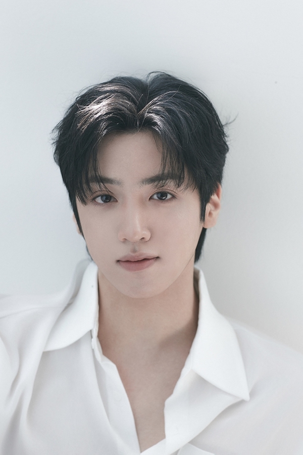 우석 이미지