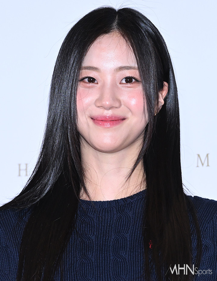홍화연 이미지