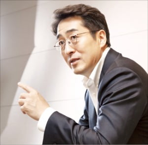 김용범 이미지