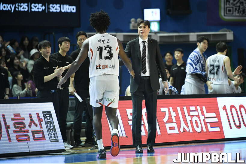 더블유기 이미지