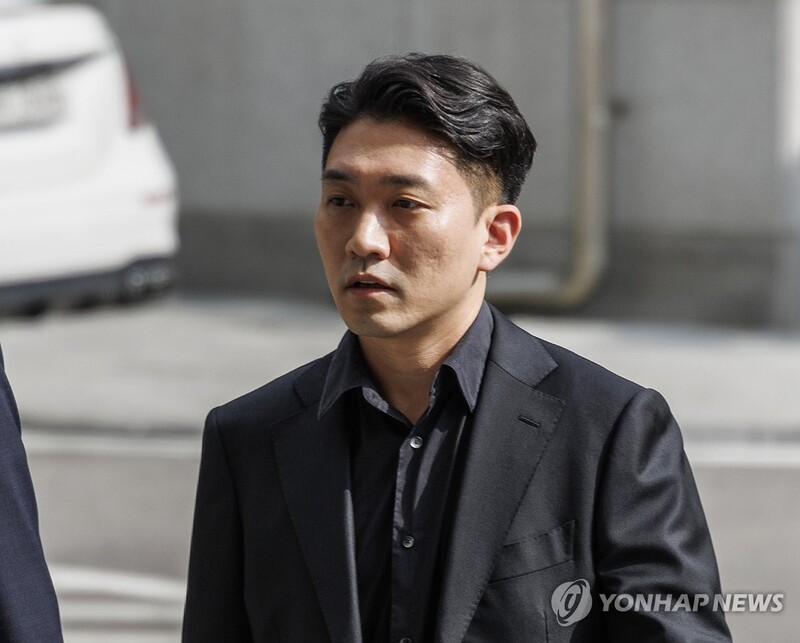 스태프 이미지