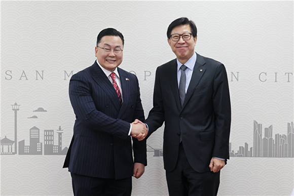 부산시민관광(주) 이미지