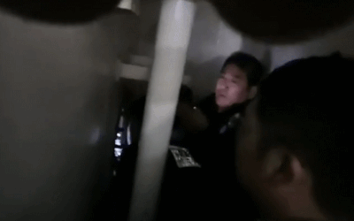 마약탐지견이 찾은 장소에서 발견된 다량의 마약. 동해지방해양경찰청 제공, 연합뉴스