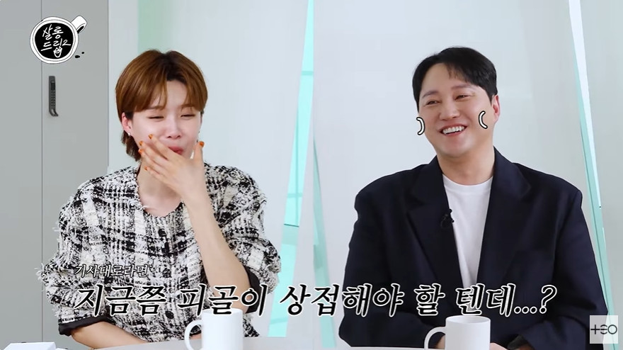 살롱 이미지