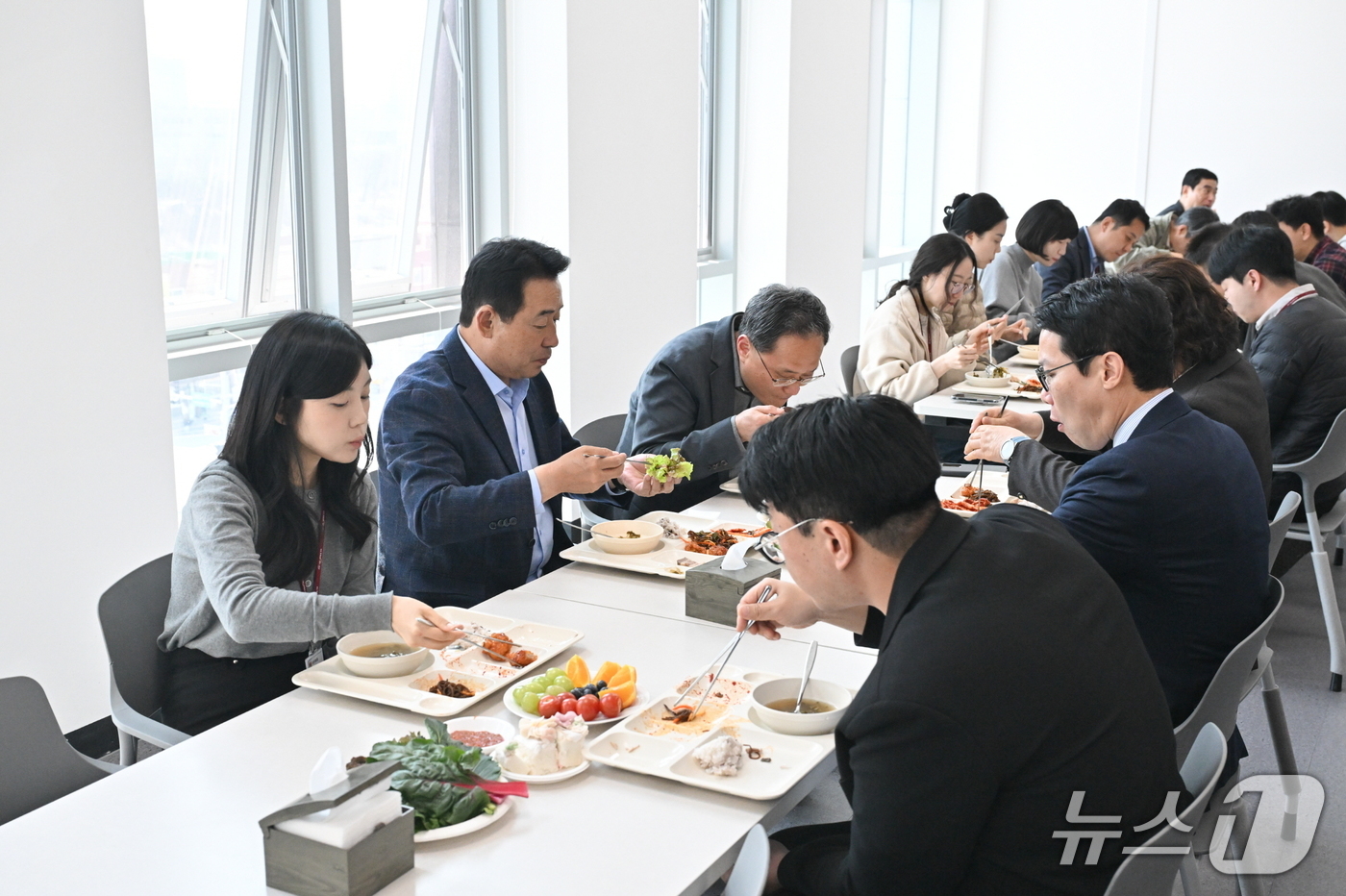직원식당1 이미지