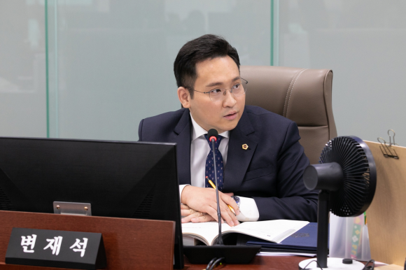 의원 이미지