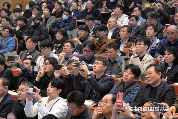 (주)인터코어 이미지