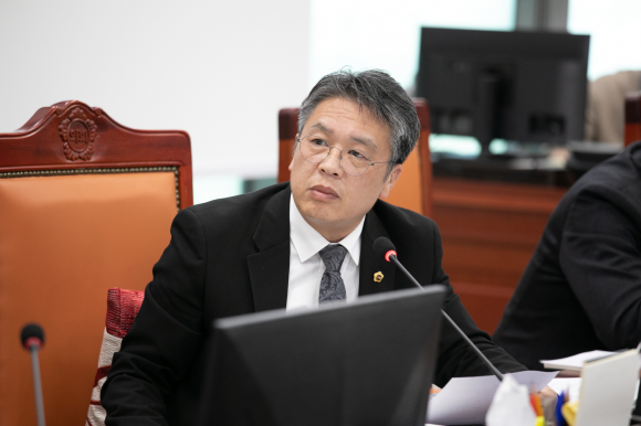 의원 이미지