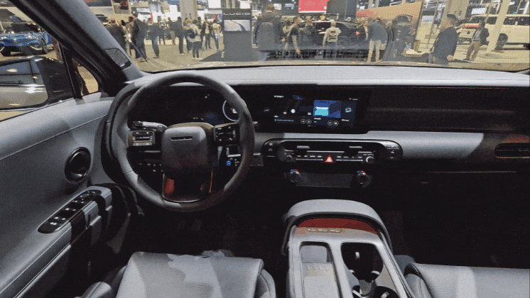 16일(현지시각) 미국 뉴욕 재비츠 컨밴션 센터에서 열린 뉴욕 국제 오토쇼에서서 현대차가 공개한 팰리세이드 XRT pro 모델의 실내 모습. /김지환 기자