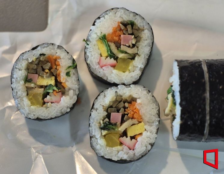 김밥 이미지