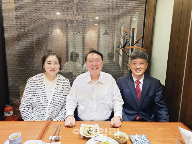 식사 이미지