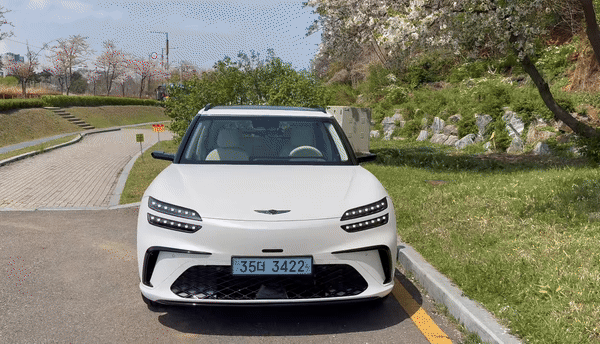 제네시스 GV60./사진=백유진 기자 byj@