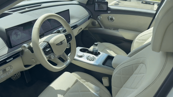 제네시스 GV60 실내 공간./영상=백유진 기자 byj@