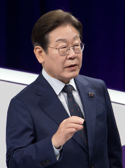 이례 이미지