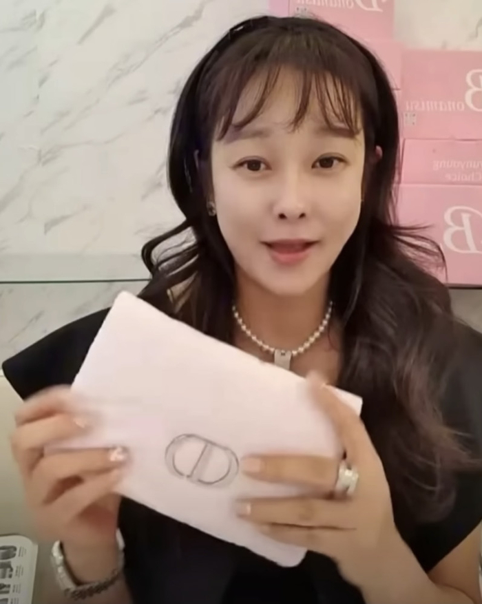 현영 이미지