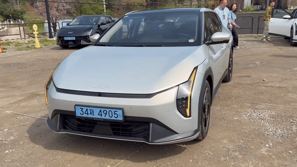 기아 EV4 외관./영상=백유진 기자 byj@