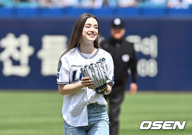 미소로 이미지
