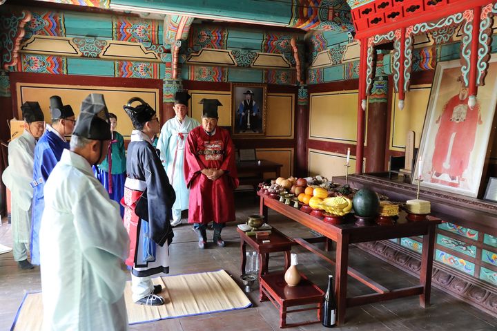 충민 이미지