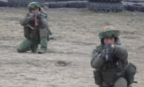 러시아 국방부가 공개한 북한군 전투 훈련 장면. /X(옛 트위터)