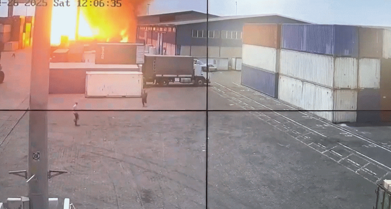 폭발 당시 모습을 담은 CCTV 영상의 일부