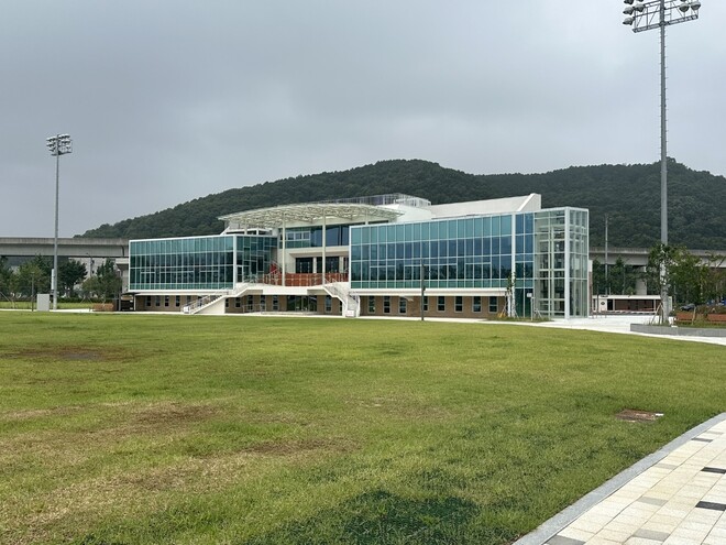 13 이미지