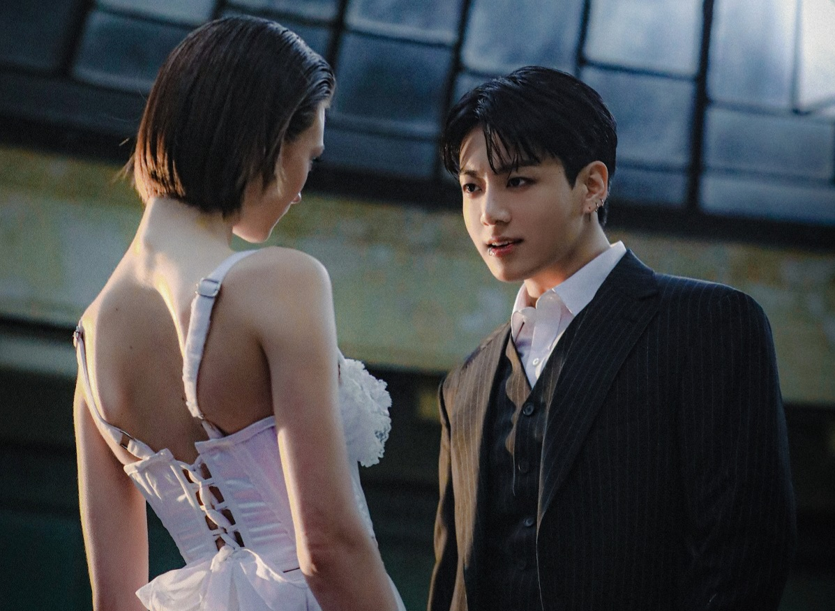 방탄소년단 정국 'Standing Next to You' 유튜브 공식 오디오 영상