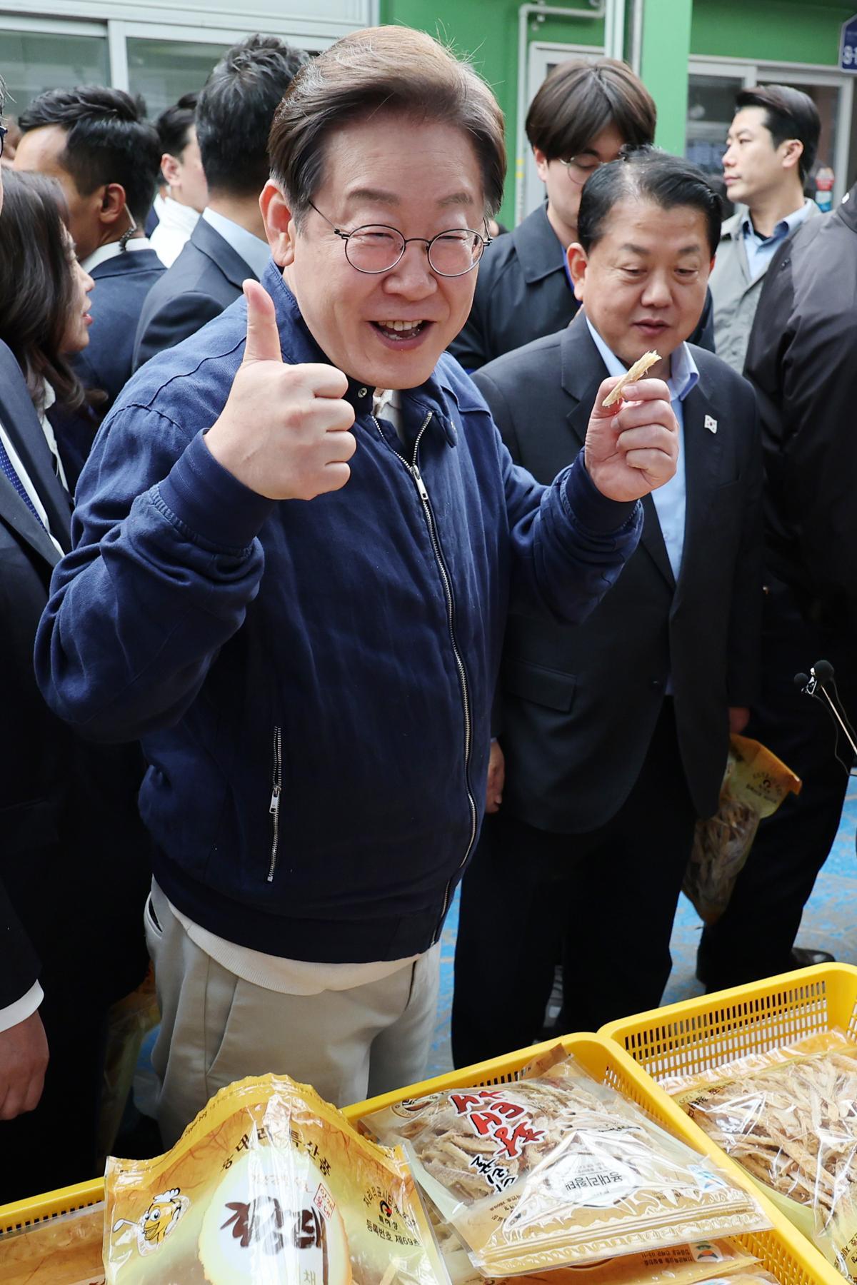 원통건어물 이미지