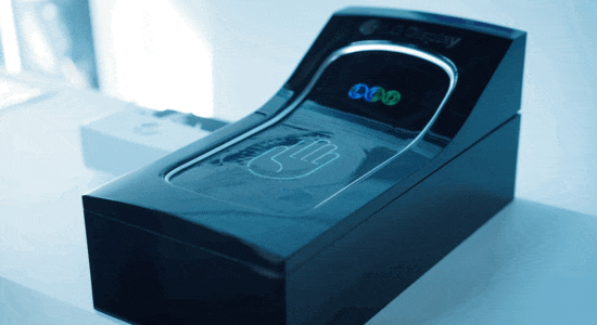 차량용 스트레처블 디스플레이 구동 장면(영상=LG디스플레이)