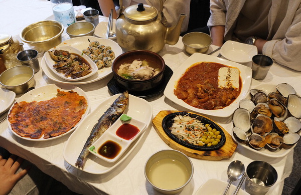 산낙지철판 (중)
