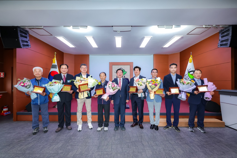 예술이발관 이미지