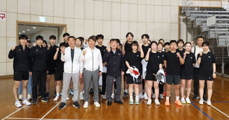 64 이미지