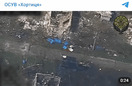 우크라이나 110기계화 여단의 1인칭 시점(FPV) 드론 조종사들이 드니프로페트로우스크주(州) 노보파블리우카에서 러시아군의 보즈로즈데니 다연장로켓 발사기 시스템을 추적해 파괴했다고 밝혔다. 텔레그램 캡처