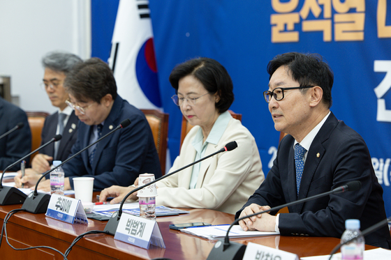 쿠데타 이미지