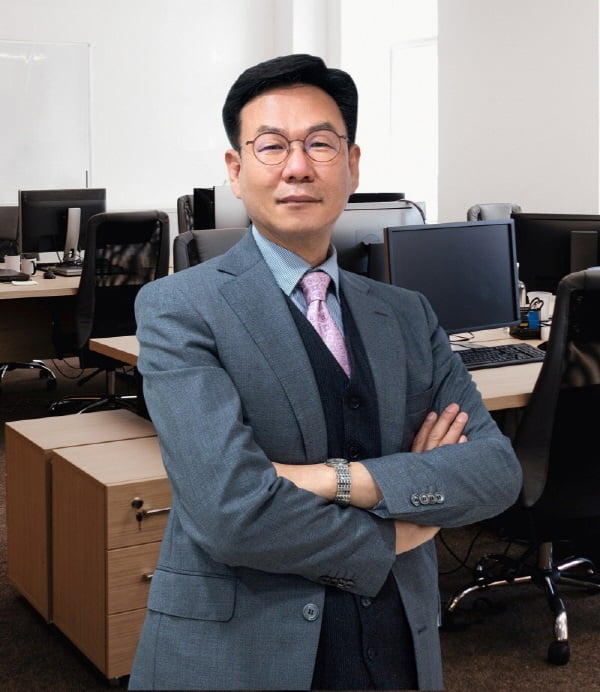 헤드헌터 이미지