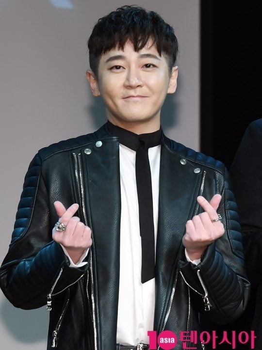 제이윤 이미지