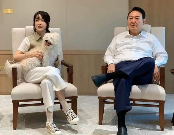 건희사 이미지