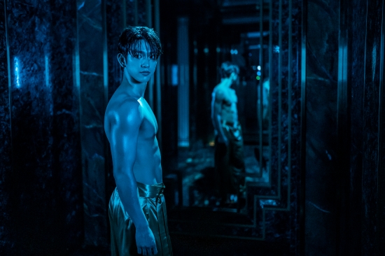 악역 캐릭터 설계 장면 분석