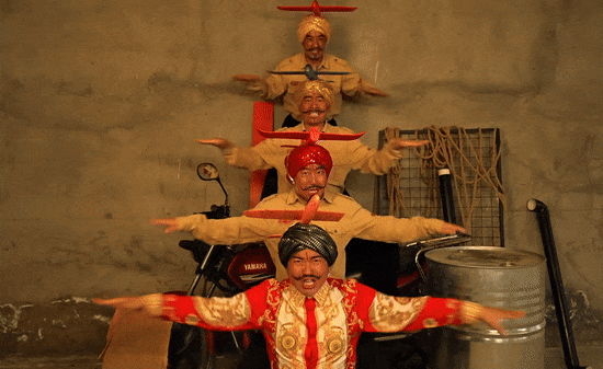 중국 애국 성향 인플루언서가 인도의 전투기 격추를 조롱하는 패러디송을 만들어 온라인에 확산됐다. 사진=유튜브(豪哥哥) 캡처