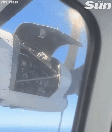 현지시간으로 16일 오전 대만 가오슝 국제공항을 출발해 진먼으로 향하던 대만 만다린항공의 항공편 AE301 비행기가 엔진 커버가 열리는 사고로 긴급 회항했다. 더 선 제공 영상 캡처