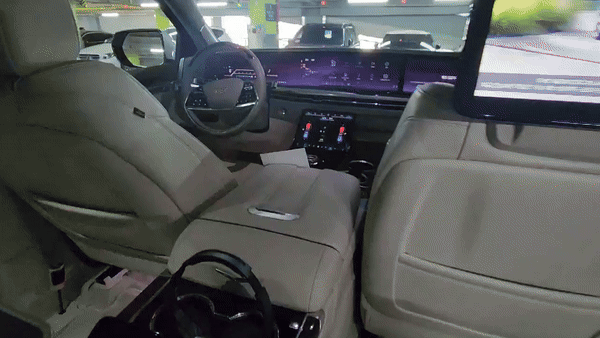 신형 에스컬레이드. 영상=최수진 한경닷컴 기자