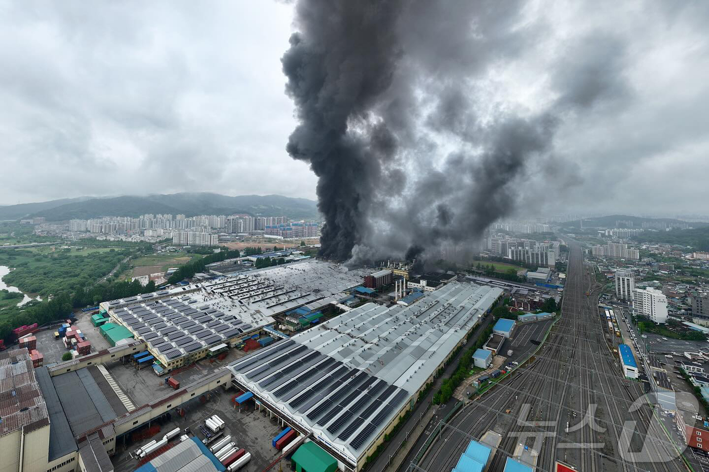 금호타이어, 광주공장 대형화제에…프리마켓서 8.5% 급락