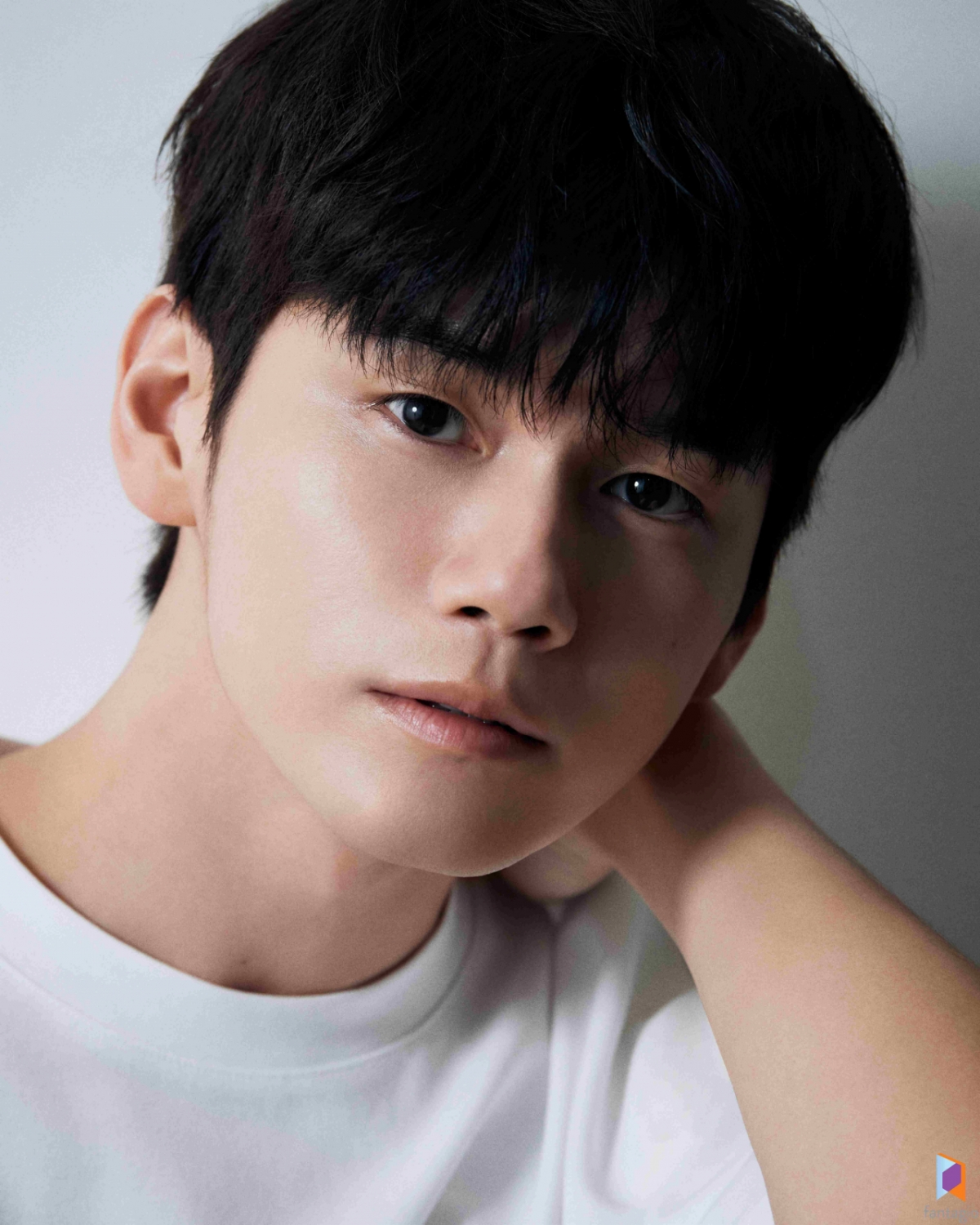 옹성우, 첫 연극 '셰익스피어 인 러브' 캐스팅..윌 셰익스피어 役[공식]