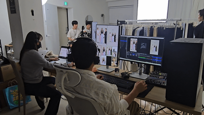 지난 19일 컬리에 입점한 패션 브랜드 '오르'의 라이브 방송 현장 /사진=김지우 기자 zuzu@